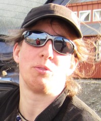 Christiaane H�bner