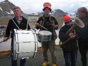 We hebben ons uitgedost. Linda maakte deze foto.